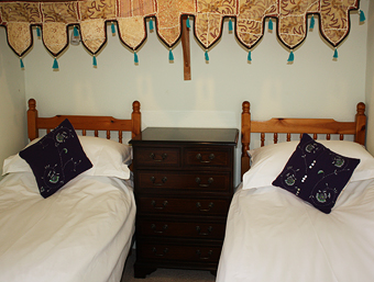 Twin bedroom at Rose Cottage in Wells